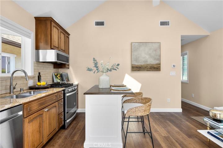 2119 Farrell Avenue, Redondo Beach, California 90278