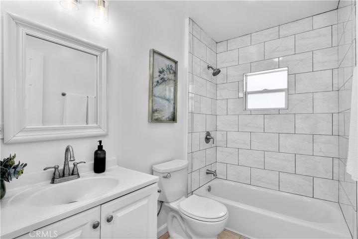 2119 Farrell Avenue, Redondo Beach, California 90278