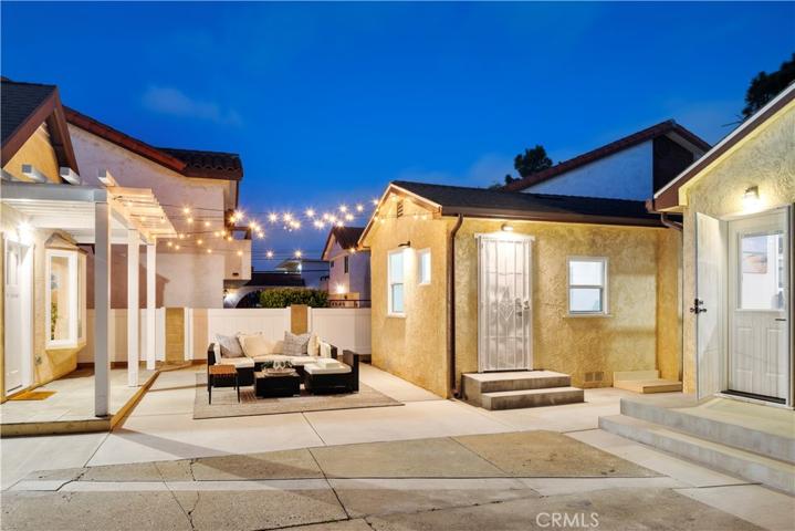 2119 Farrell Avenue, Redondo Beach, California 90278