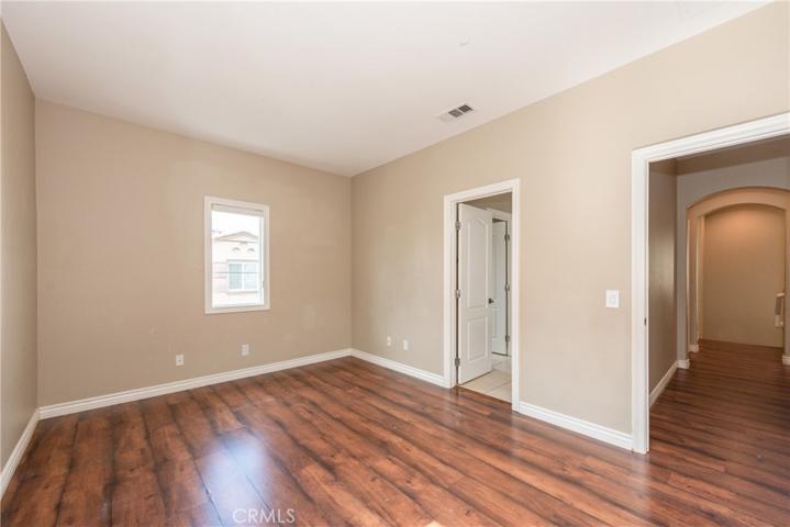 47 Bombay, Irvine, California 92620