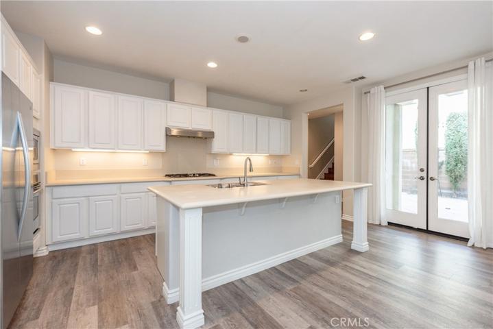 47 Bombay, Irvine, California 92620