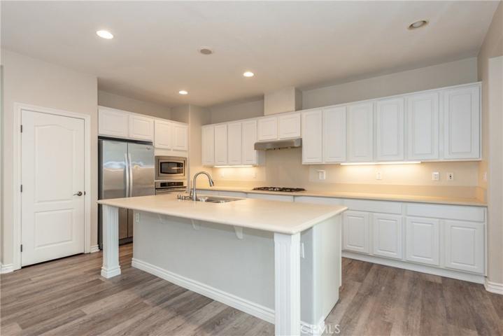 47 Bombay, Irvine, California 92620