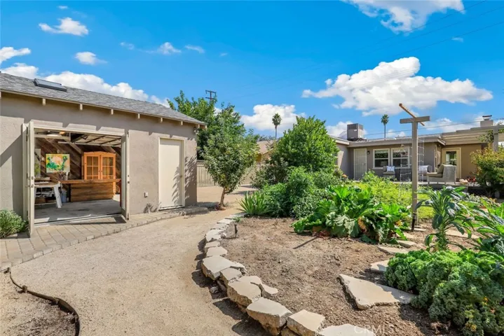 1379 E Brockton Avenue, Redlands, California 92374