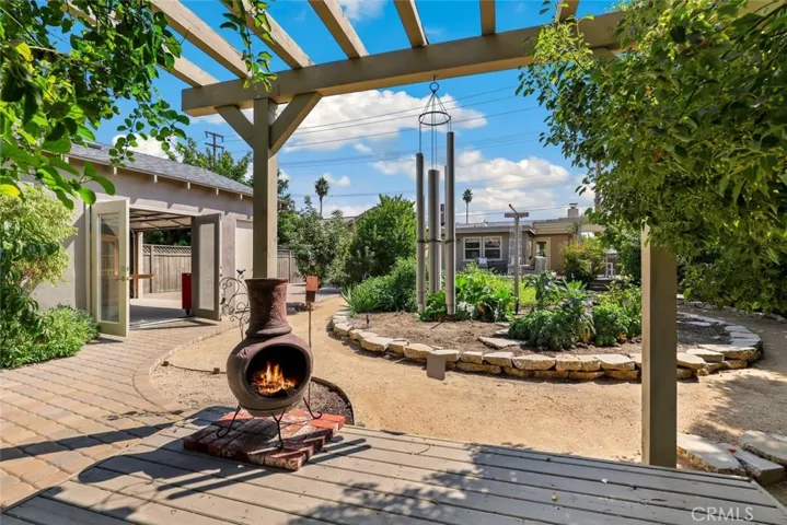 1379 E Brockton Avenue, Redlands, California 92374