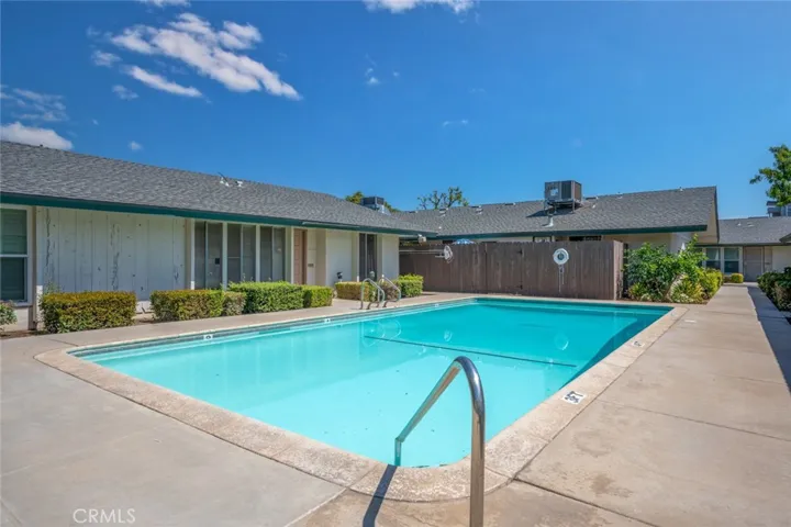 198 W Barstow Avenue Unit A, Fresno, California 93704