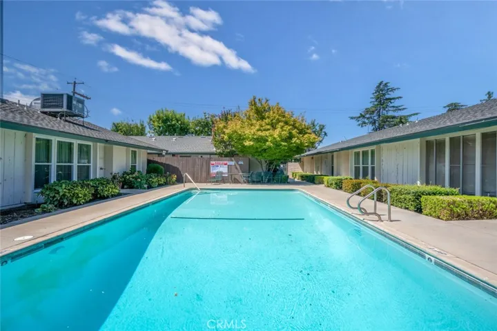 198 W Barstow Avenue Unit A, Fresno, California 93704