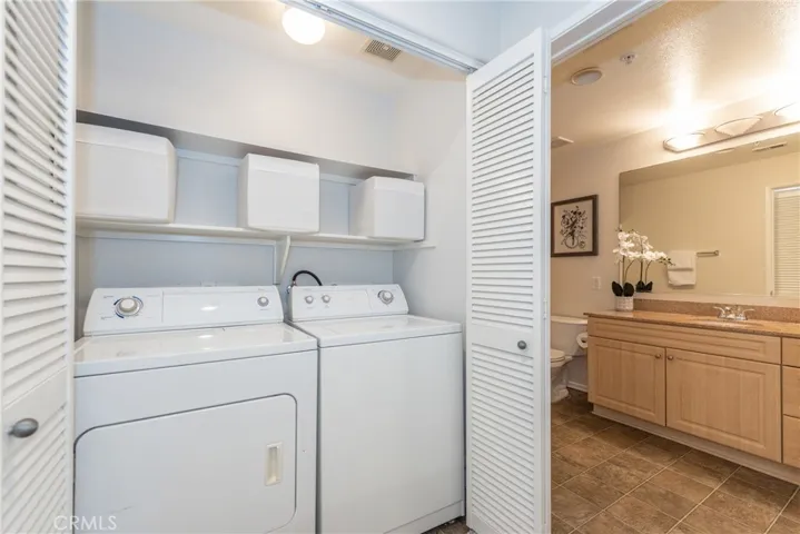 2326 Watermarke Place, Irvine, California 92612