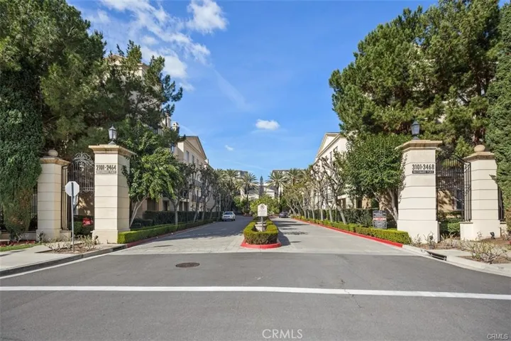 2326 Watermarke Place, Irvine, California 92612