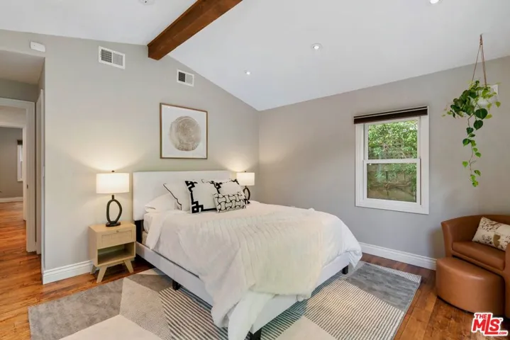 7416 Rosewood Avenue, Los Angeles, California 90036