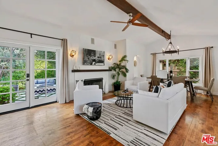 7416 Rosewood Avenue, Los Angeles, California 90036