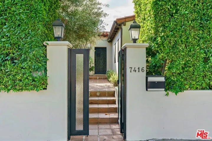 7416 Rosewood Avenue, Los Angeles, California 90036