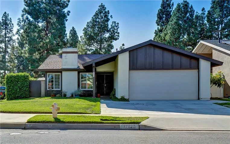 17525 De Oro Court, Cerritos, California 90703