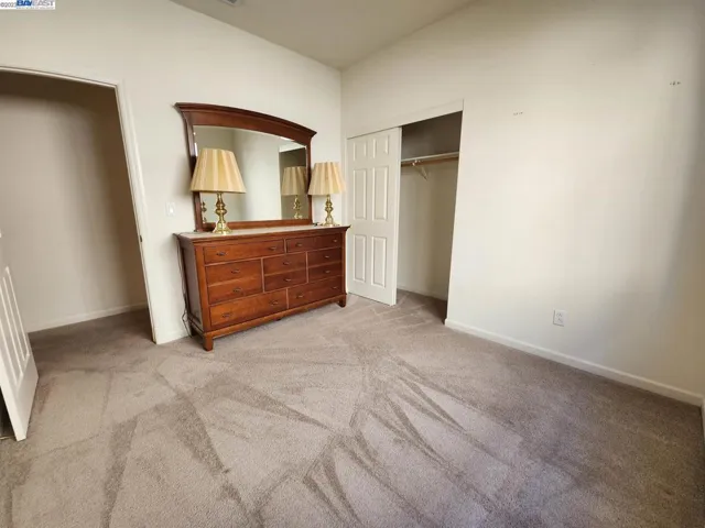 524 Cape Breton Ln, Tracy, California 95377