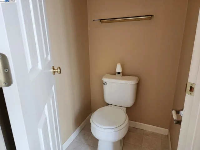524 Cape Breton Ln, Tracy, California 95377