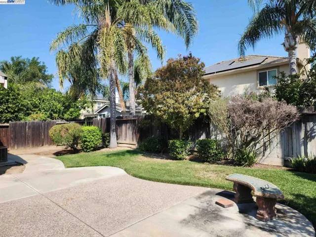 524 Cape Breton Ln, Tracy, California 95377