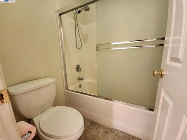 524 Cape Breton Ln, Tracy, California 95377