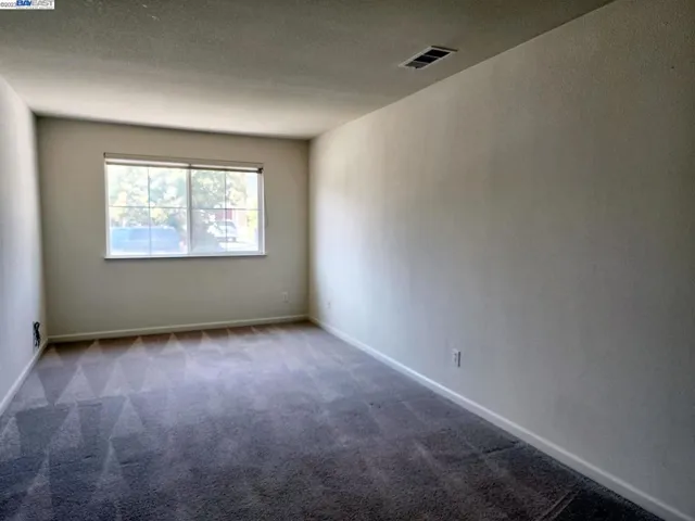 524 Cape Breton Ln, Tracy, California 95377