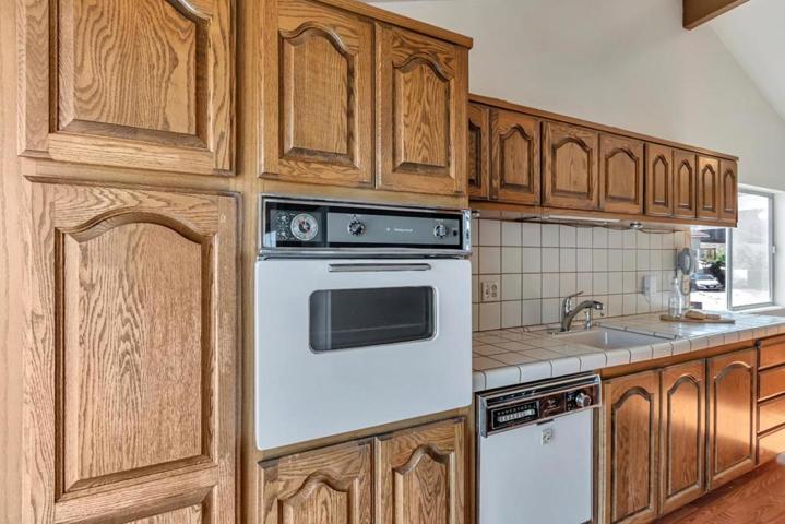 2365 Bourbon Court, South San Francisco, California 94080