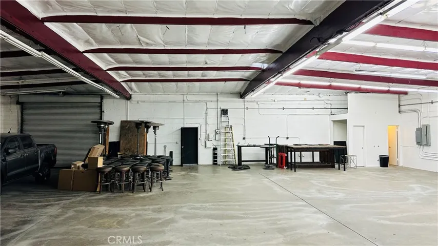 5808 S Santa Fe Avenue, Huntington Park, California 90058