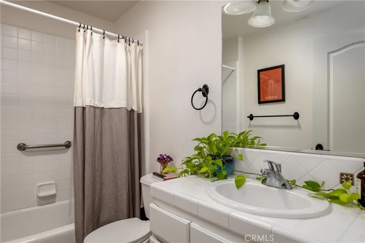 526 Stoneridge Drive, San Luis Obispo, California 93401