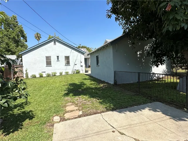 10820 Hunter Avenue, Whittier, California 90601