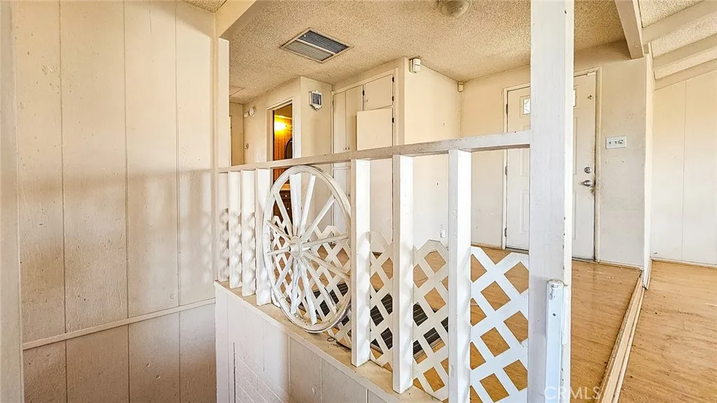 5550 Carlsbad Avenue, Yucca Valley, California 92284 home-pic-32