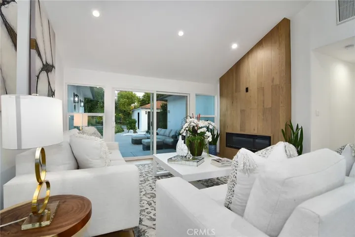 6118 Longridge Avenue, Valley Glen, California 91401