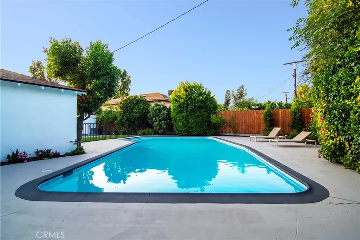 6118 Longridge Avenue, Valley Glen, California 91401