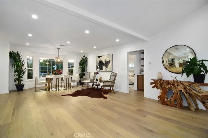 6118 Longridge Avenue, Valley Glen, California 91401