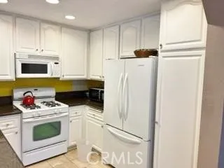 7262 Yellowtail Drive Unit 104, Huntington Beach, California 92648
