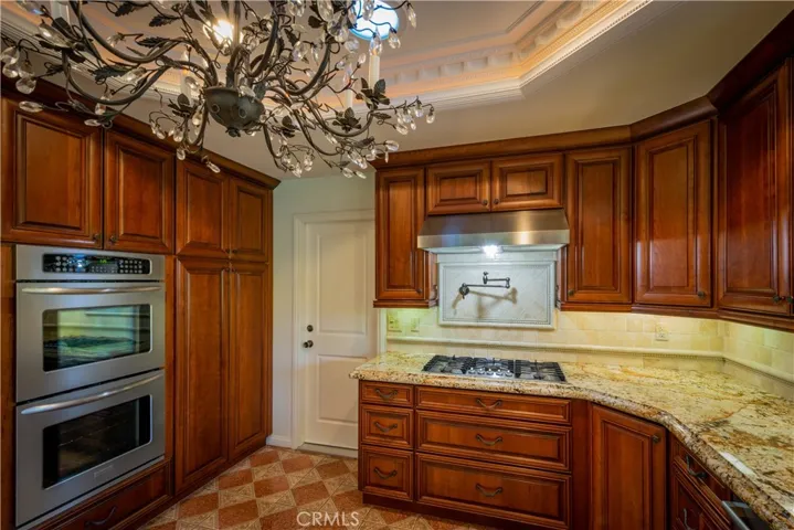 27304 Balboa Court, Hemet, California 92544