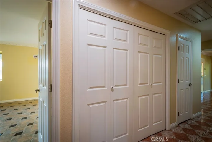 Hall Laundry