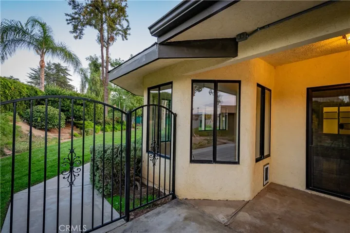 27304 Balboa Court, Hemet, California 92544