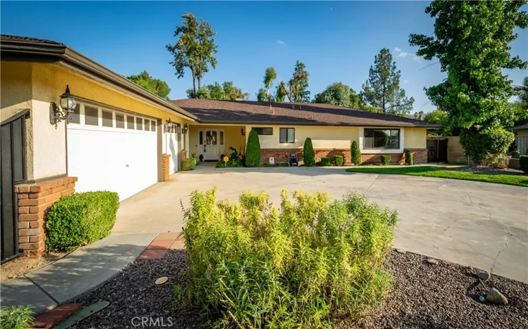 27304 Balboa Court, Hemet, California 92544