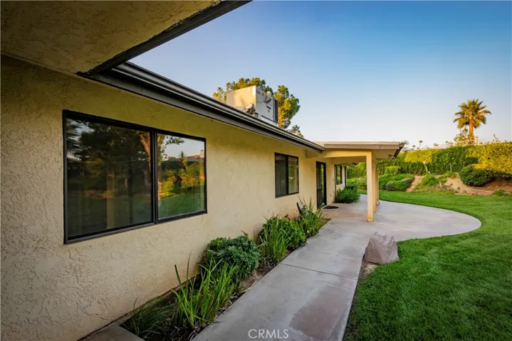 27304 Balboa Court, Hemet, California 92544