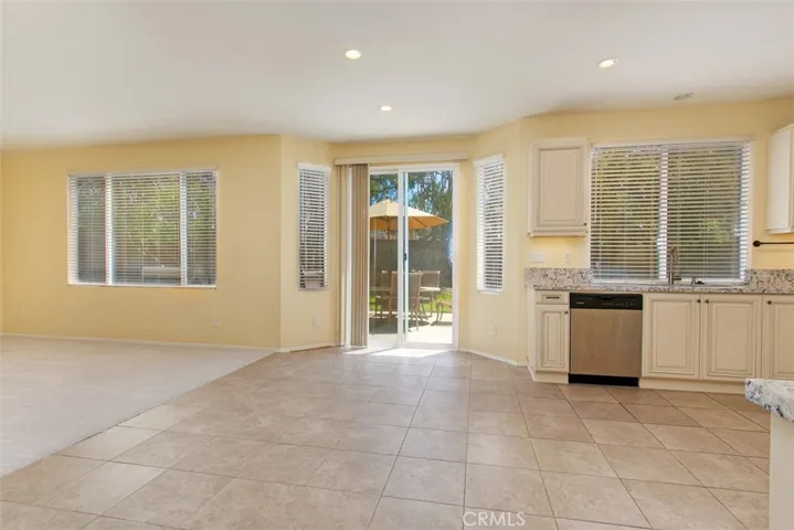 52 Willowhurst, Irvine, California 92602