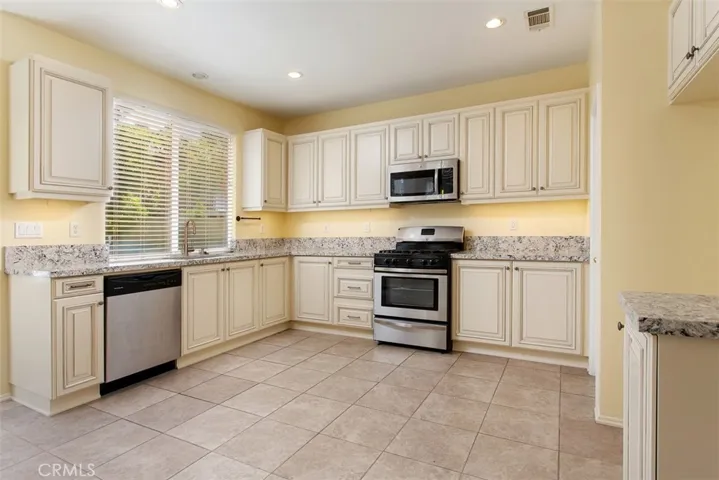 52 Willowhurst, Irvine, California 92602
