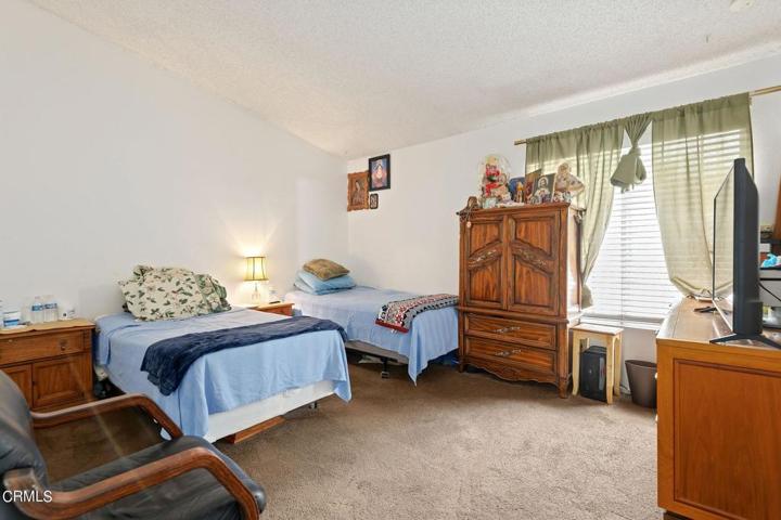 11-web-or-mls-11 - Bedroom