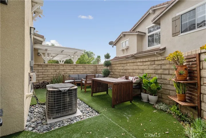 26503 Big Horn Way, Valencia, California 91354