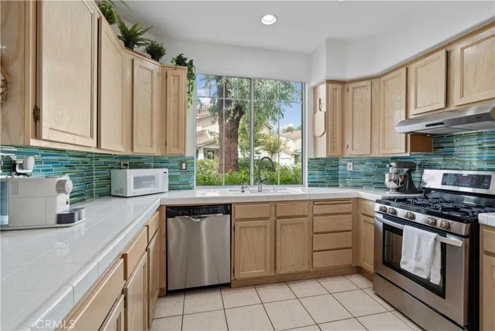 26503 Big Horn Way, Valencia, California 91354