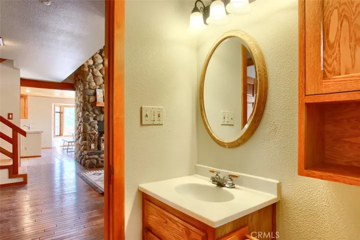 7204 Hites Cove Road, Mariposa, California 95338