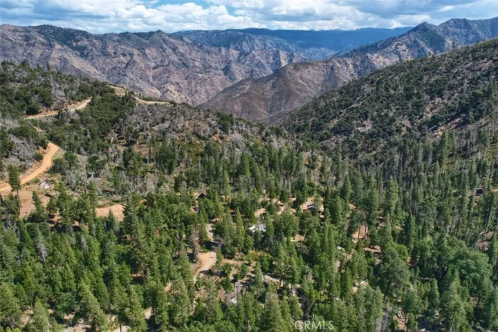 7204 Hites Cove Road, Mariposa, California 95338