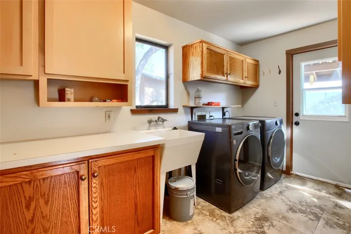 7204 Hites Cove Road, Mariposa, California 95338
