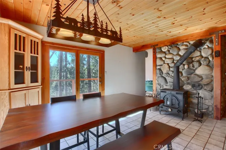 7204 Hites Cove Road, Mariposa, California 95338