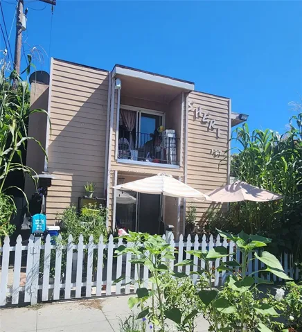 427 W Islay Street, Santa Barbara, California 93101