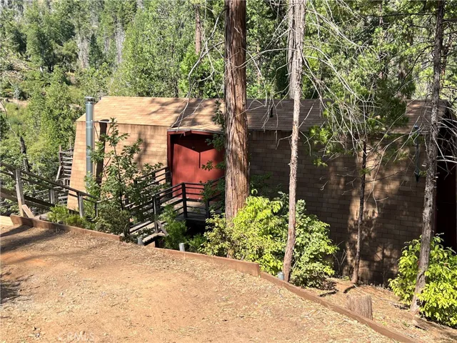 7212 Snyder Ridge Road, Mariposa, California 95338