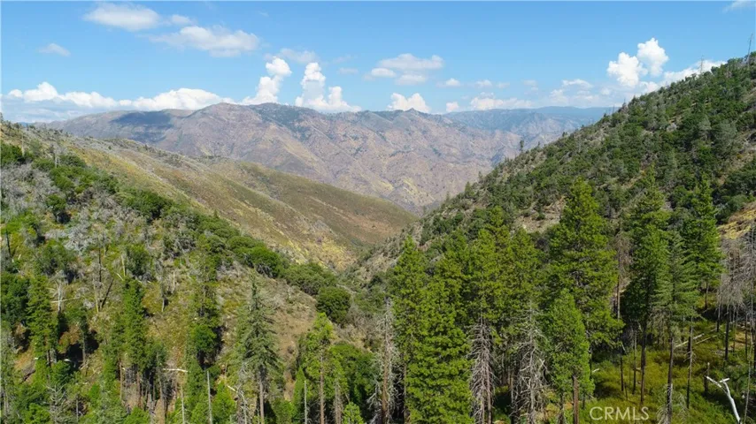 7212 Snyder Ridge Road, Mariposa, California 95338