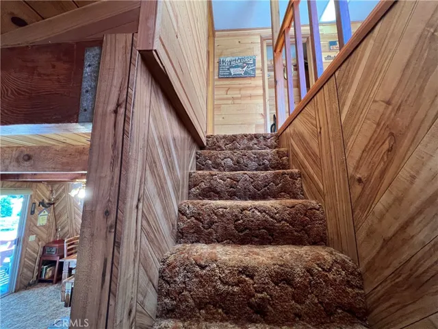 7212 Snyder Ridge Road, Mariposa, California 95338