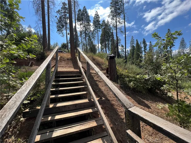 7212 Snyder Ridge Road, Mariposa, California 95338
