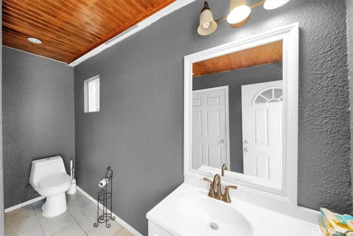 43148 Sandy Court, Hemet, California 92544